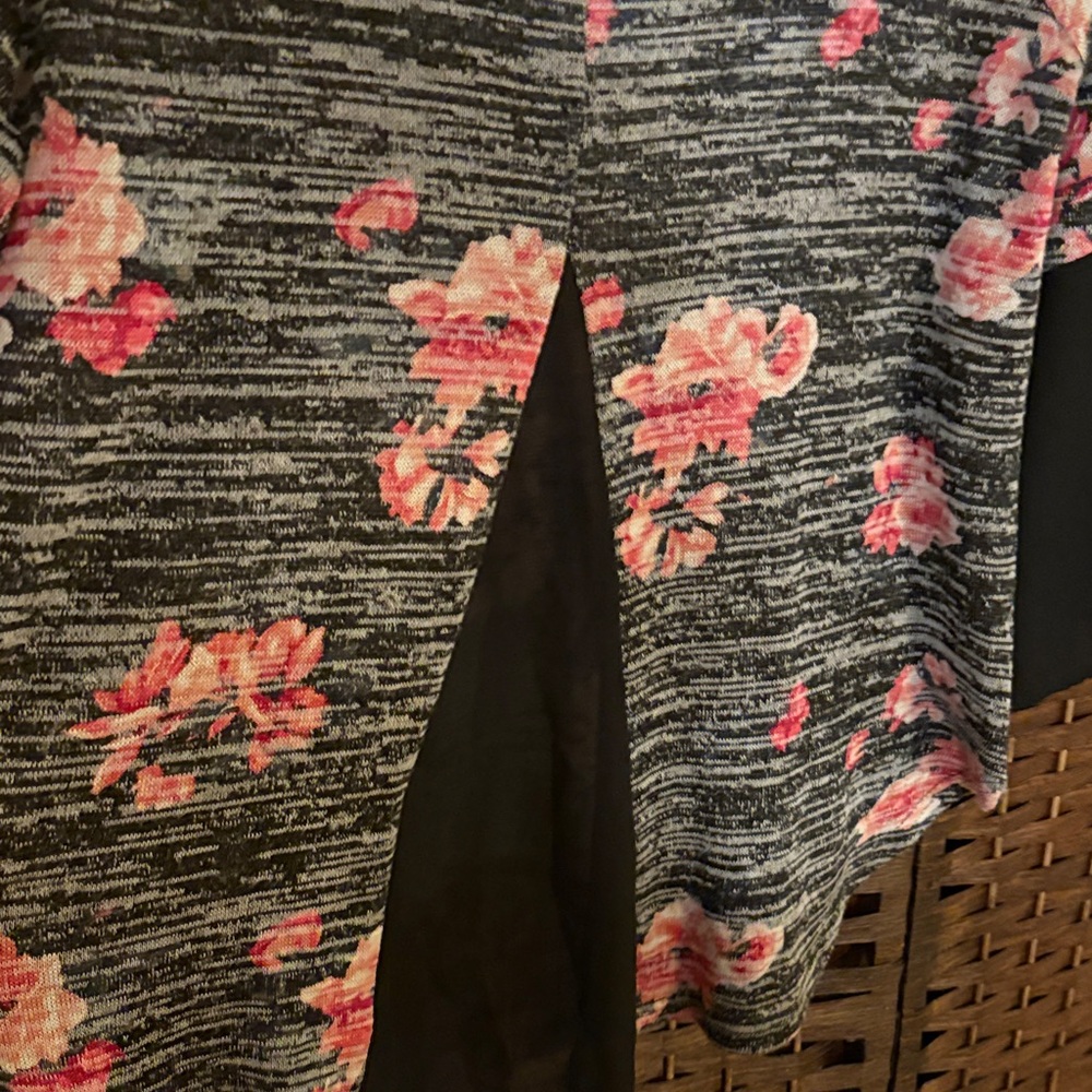 French Laundry Black and Pink Floral Striped Blouse - Picture 6 of 6
